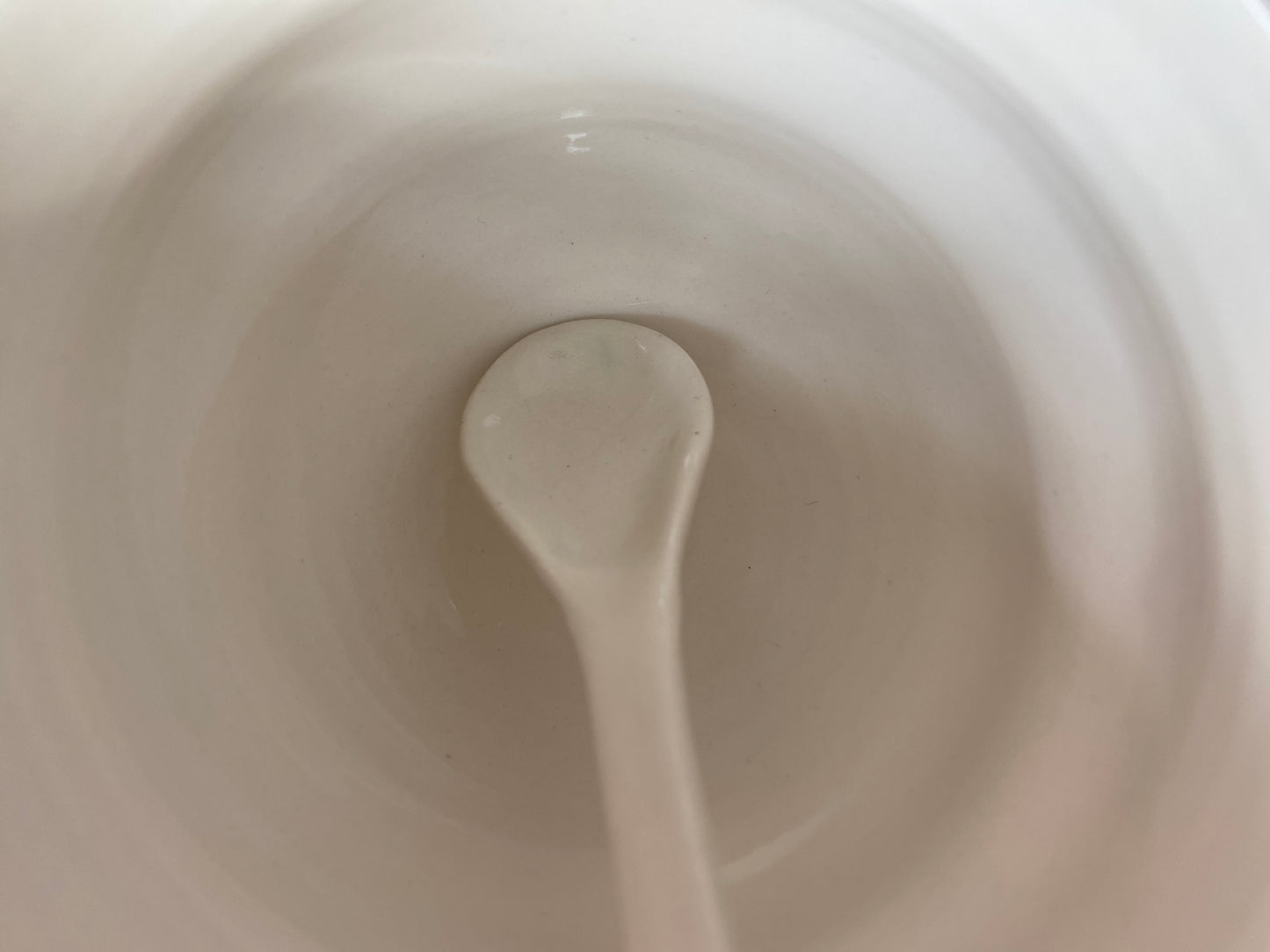 SWIRLY CUP